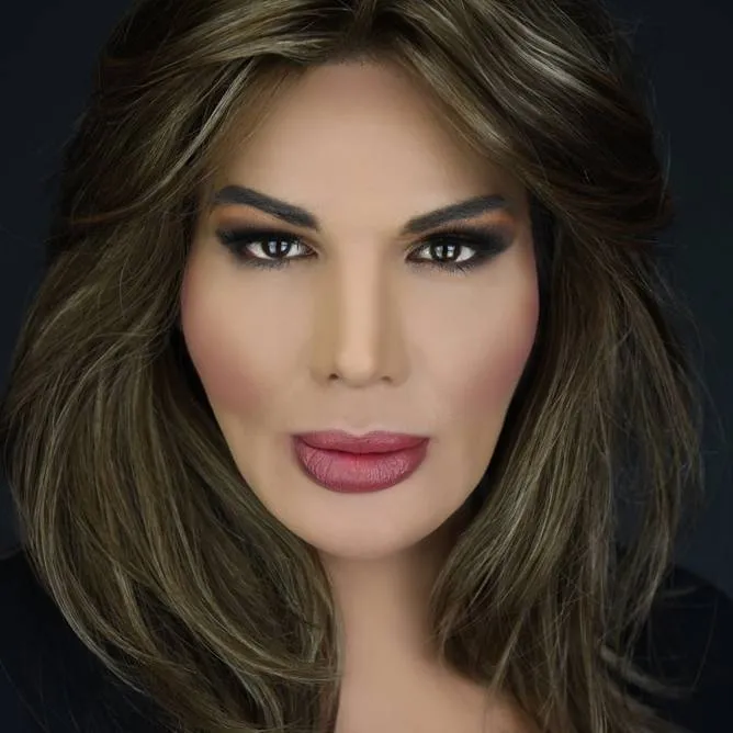 En Femme Dark Contour Kit