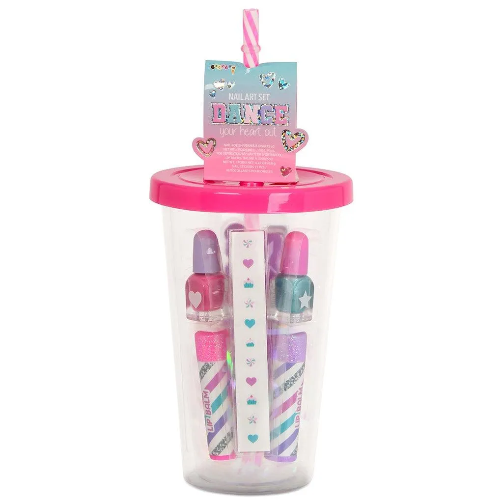 Girls Cosmetics | Dance Your Heart Out Beauty Set | Iscream
