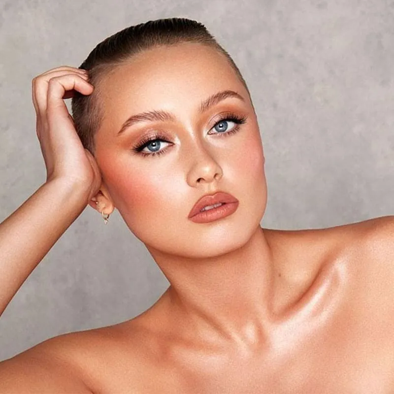 Kash Beauty Highlight Sculpt Stick