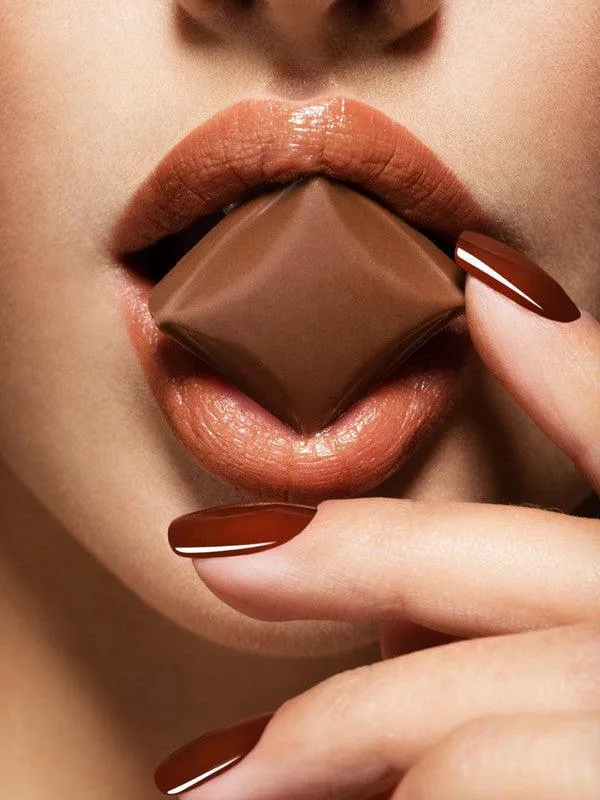 Natural Health and Herbal products Chocolate Dream Lip Quencher - Savor the Sweetness Lipcare  Beauty Skin Care Soft Lips | 12 Hrs Miniaturization | Long Lasting | Romantic Lips | Kissable Lips- 8g