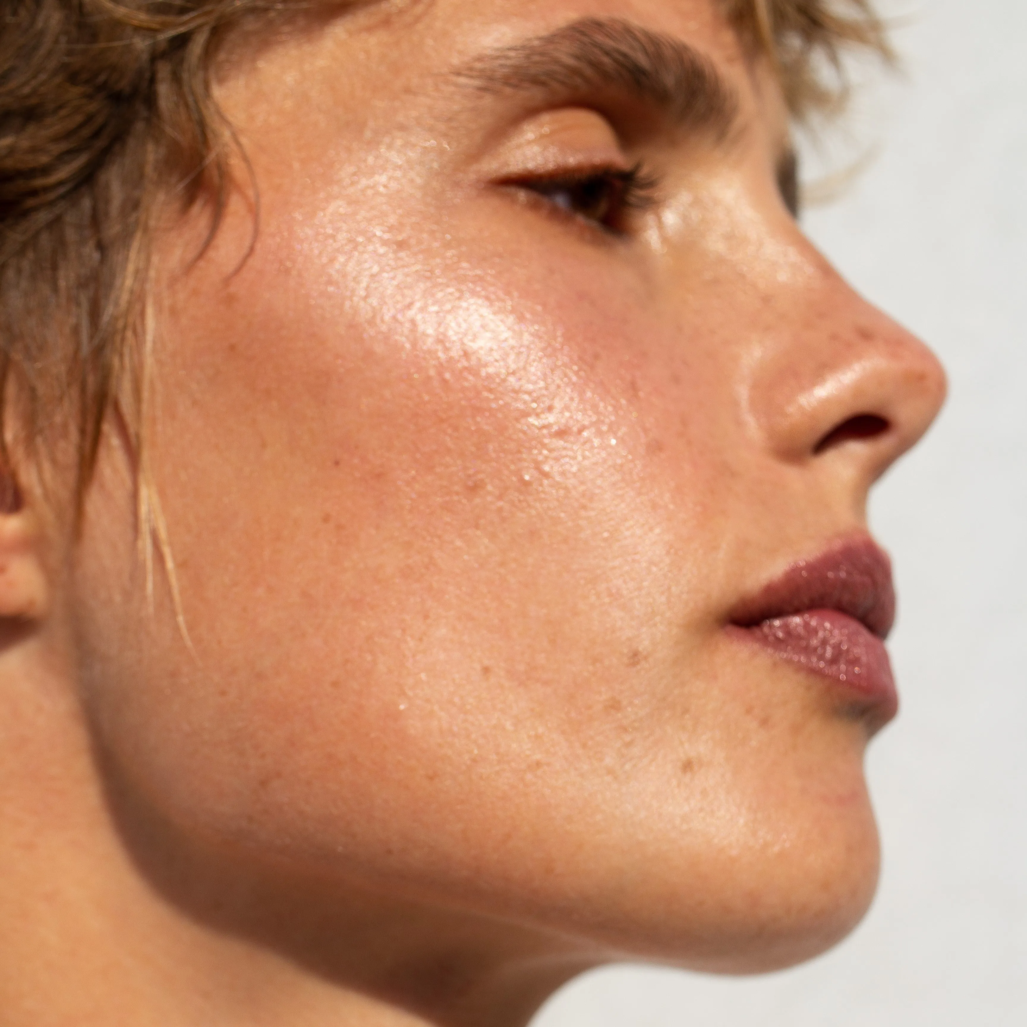 NOTO - Hydra Highlighter Stick // Face   Body
