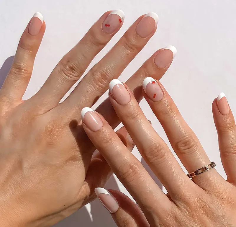 Reusable Glamnetic Nail Stickers for Effortless Style