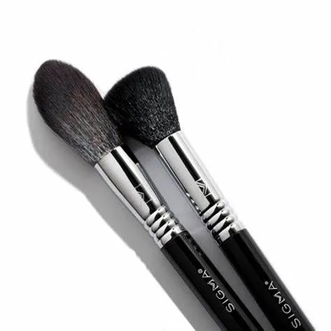 Sigma Beauty Sculpt   Glow Brush Duo