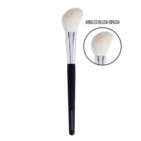 St London Angled Blush Brush St14