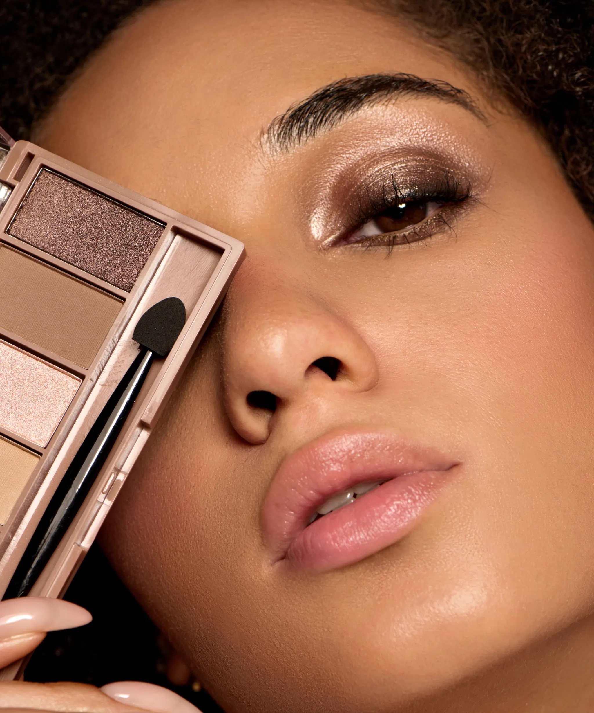 The Natural Dream eyeshadow palette